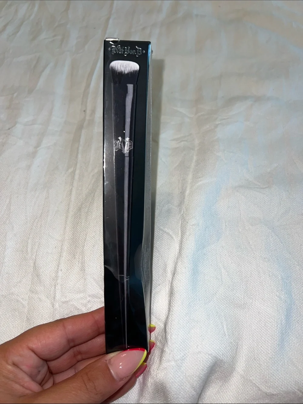 Kat Von D Lock-It Concealer Brush - Black